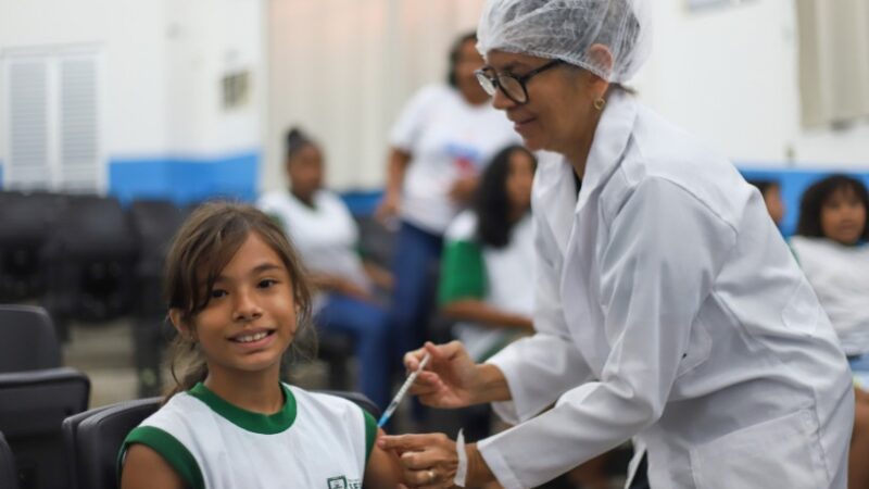 Campanha de vacinação nas escolas da Serra atinge marca de 3,7 mil doses aplicadas