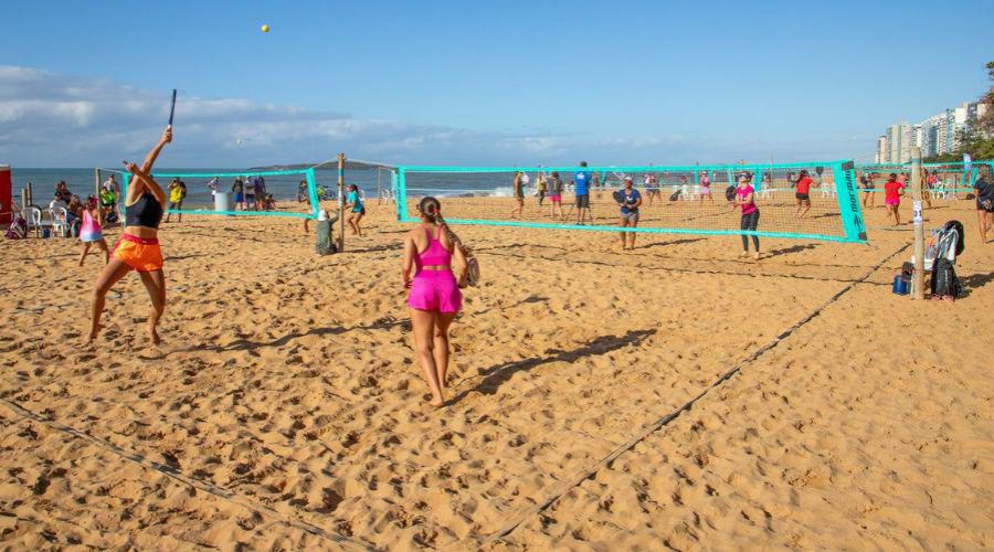 Circuito feminino de beach tennis atrai 100 atletas à Praia de Itaparica