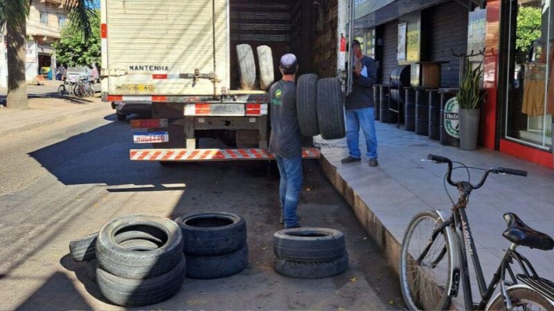 Secretaria de Serviços Urbanos coleta seis toneladas de pneus usados na Região 5