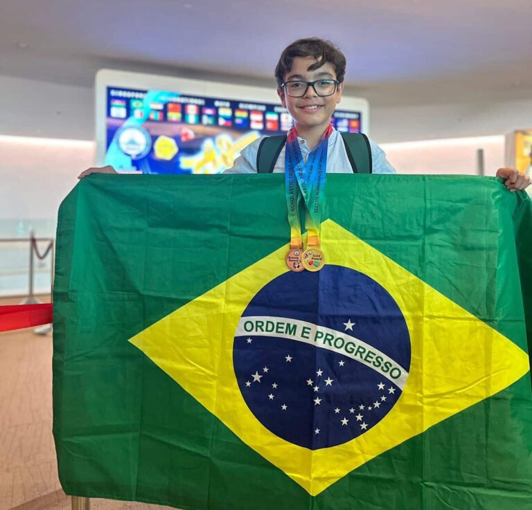 Estudante capixaba de 13 anos é ouro em olimpíada internacional