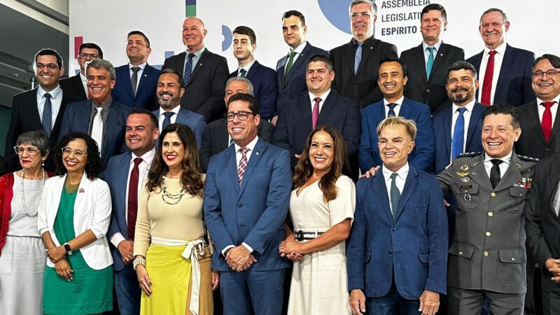 Assembleia Legislativa celebra 190 anos com reunião de deputados, ex-deputados e chefes de poder