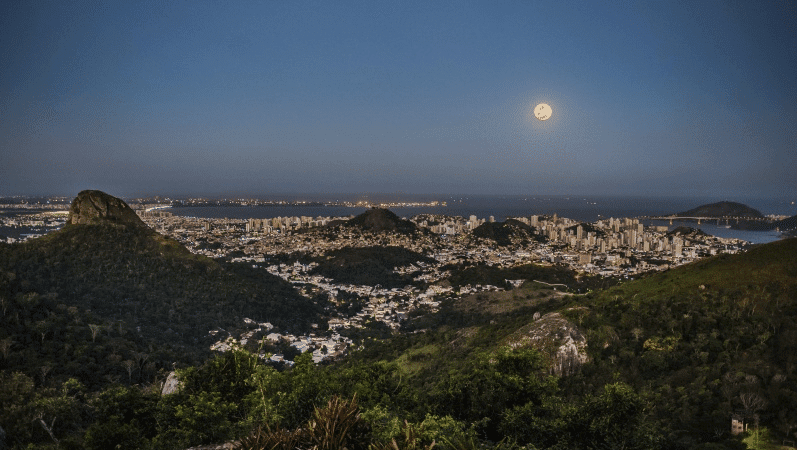 Saiba onde contemplar a Lua Cheia em Vitória