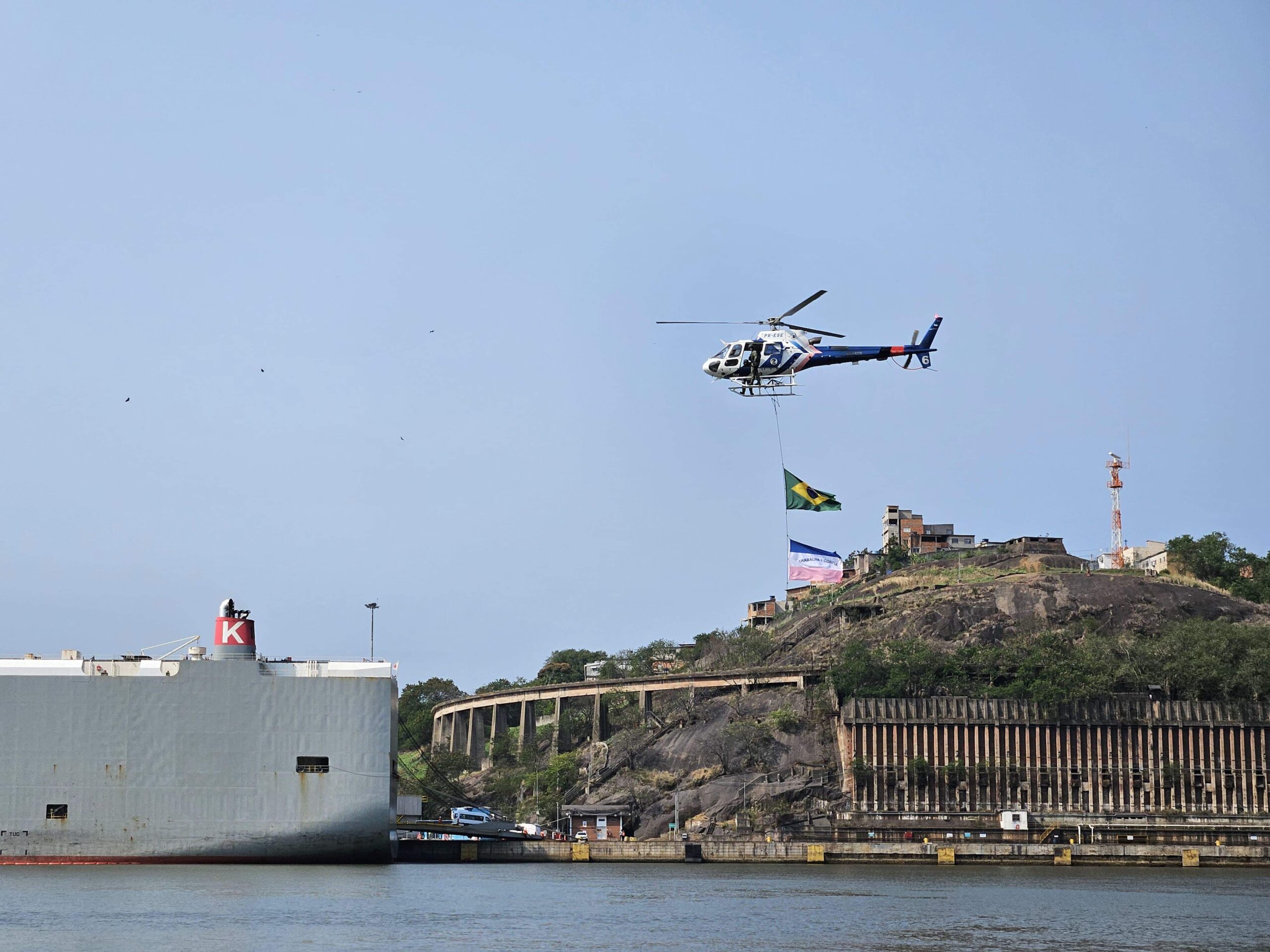 Show de helicópteros e desfile emocionante marcam 7 de setembro em Vitória