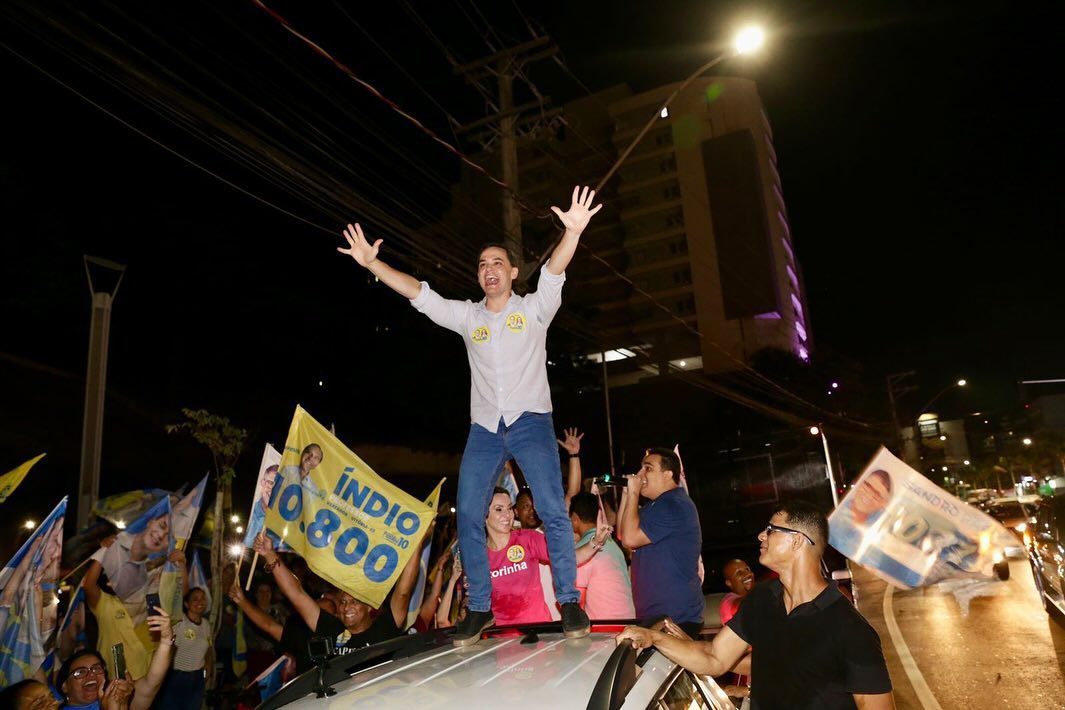 Lorenzo Pazolini vence adversários e conquista reeleição no primeiro turno em Vitória