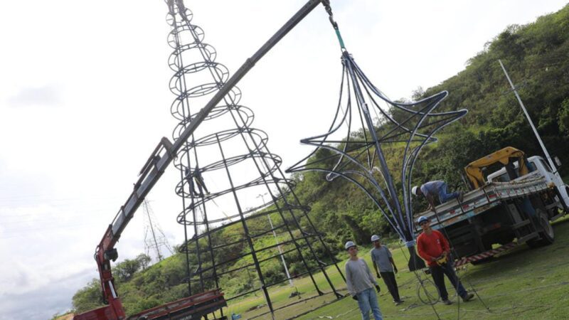 Vila de Natal encanta com árvore gigante, presépio e parque gratuito para toda a família